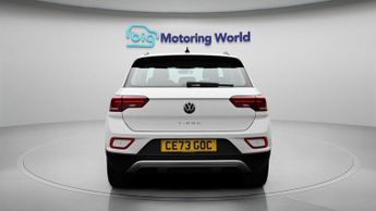 Volkswagen T-Roc LIFE TSI DSG