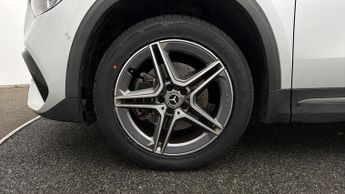 Mercedes-Benz GLA GLA 250 E AMG LINE