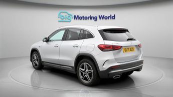 Mercedes-Benz GLA GLA 250 E AMG LINE