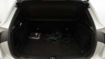Mercedes-Benz GLA GLA 250 E AMG LINE