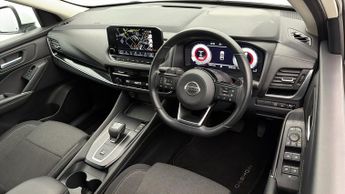 Nissan Qashqai DIG-T N-CONNECTA DCT