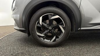 Nissan Juke DIG-T N-CONNECTA DCT