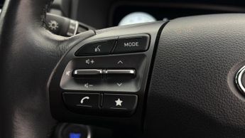 Hyundai KONA PREMIUM