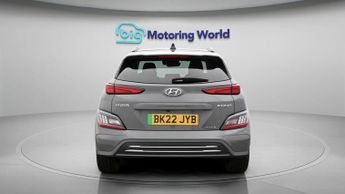 Hyundai KONA PREMIUM