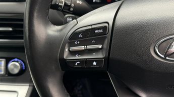 Hyundai KONA PREMIUM