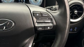 Hyundai KONA PREMIUM