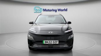 Hyundai KONA PREMIUM