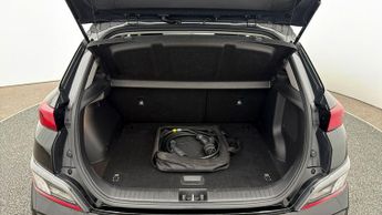 Hyundai KONA PREMIUM