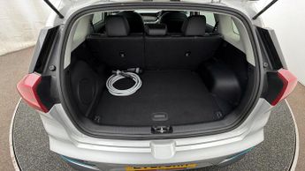 Kia Niro 4 PLUS
