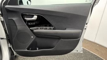 Kia Niro 4 PLUS