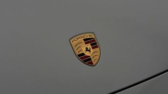 Porsche Macan 4