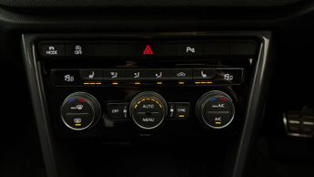 Volkswagen T-Roc R-LINE TDI DSG