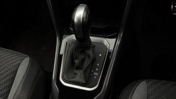 Volkswagen T-Roc R-LINE TDI DSG