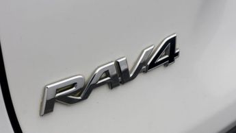 Toyota RAV4 VVT-I DESIGN