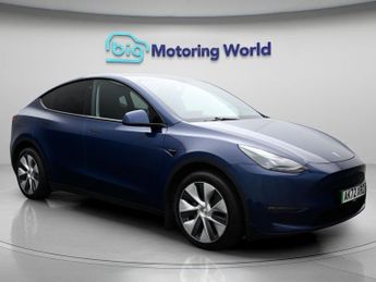 Tesla Model Y LONG RANGE AWD