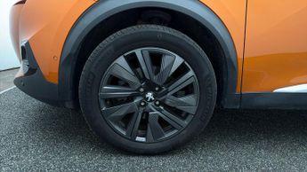 Peugeot E-2008 GT PREMIUM