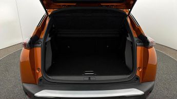 Peugeot E-2008 GT PREMIUM