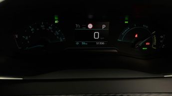 Peugeot E-2008 ACTIVE PREMIUM PLUS