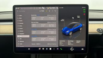 Tesla Model Y BASE