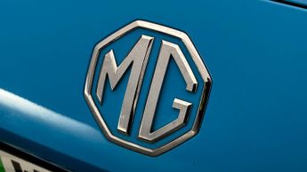 MG MG4 TROPHY