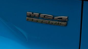 MG MG4 TROPHY