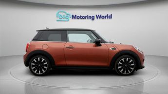 MINI Hatch COOPER EXCLUSIVE