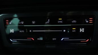 Volkswagen Tiguan R-LINE TSI DSG