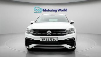 Volkswagen Tiguan R-LINE TSI DSG