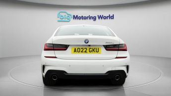 BMW 3 Series 330E M SPORT