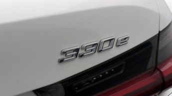 BMW 3 Series 330E M SPORT