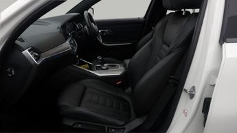 BMW 3 Series 330E M SPORT