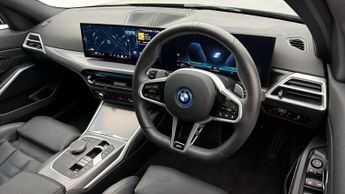 BMW 3 Series 330E M SPORT