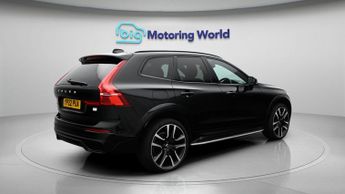 Volvo XC60 RECHARGE T8 R-DESIGN PRO AWD
