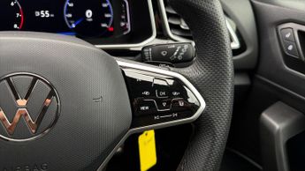 Volkswagen T-Roc R-LINE TSI DSG