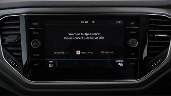 Volkswagen T-Roc SE TSI EVO DSG