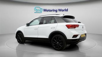 Volkswagen T-Roc BLACK EDITION TSI EVO DSG