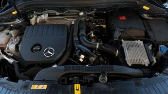 Mercedes-Benz GLA GLA 200 AMG LINE EXECUTIVE