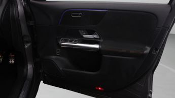 Mercedes-Benz GLA GLA 200 AMG LINE EXECUTIVE