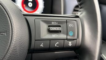 Nissan Qashqai DIG-T TEKNA PLUS
