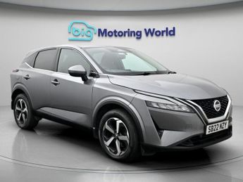 Nissan Qashqai DIG-T N-CONNECTA DCT