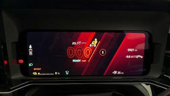 Renault 5 E-Tech electric ICONIC E-TECH