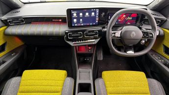 Renault 5 E-Tech electric ICONIC E-TECH