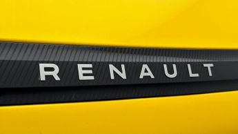 Renault 5 E-Tech electric ICONIC E-TECH