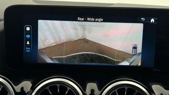 Mercedes-Benz GLA GLA 200 AMG LINE PREMIUM