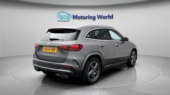 Mercedes-Benz GLA GLA 200 AMG LINE PREMIUM