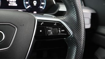 Audi e-tron QUATTRO S LINE