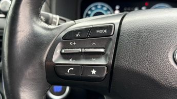 Hyundai KONA PREMIUM