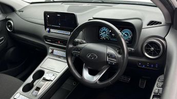 Hyundai KONA PREMIUM