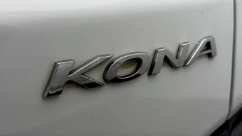 Hyundai KONA PREMIUM