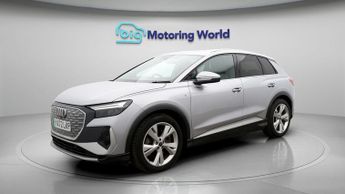 Audi Q4 e-tron S LINE